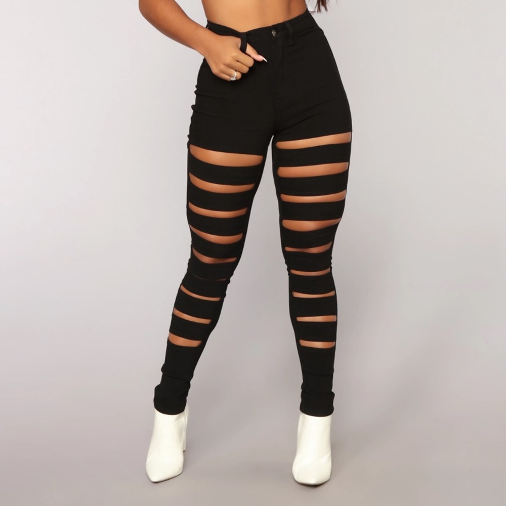 Bandage Cut Black Jeans!